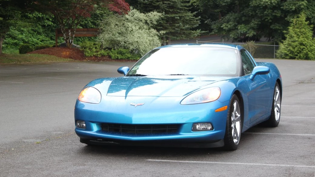 Corvette Generations/C6/C6 Blue (6).webp